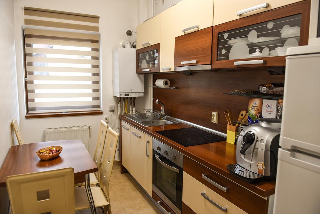 Modern Apartment Near City Center 클루지나포카 외부 사진